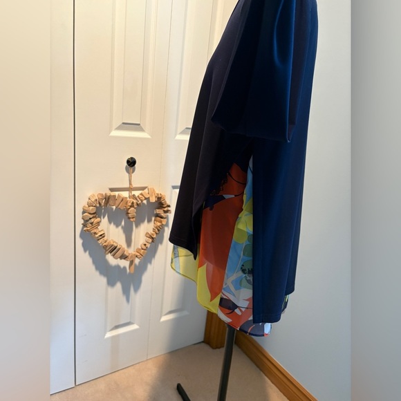 JOSEPH RIBKOFF Navy Blouse - Picture 5 of 11